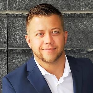 Meet your Posher, Daniel